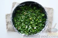 Фото приготовления рецепта: Слоёный салат «Грибная поляна» с курицей - шаг №13