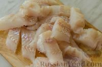 Фото приготовления рецепта: Рыбные зразы с баклажанами - шаг №8