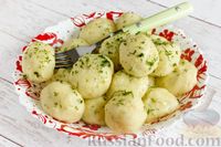 Фото к рецепту: Картофельные клёцки с зеленью (без муки)