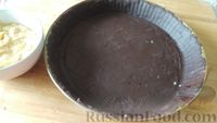 Фото приготовления рецепта: Шоколадный тарт с масляным миндальным кремом и малиной - шаг №18