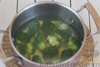 Фото приготовления рецепта: Булгур с брокколи и шампиньонами (на сковороде) - шаг №10