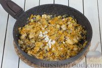 Фото приготовления рецепта: Булгур с брокколи и шампиньонами (на сковороде) - шаг №6
