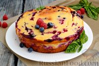 Фото к рецепту: Творожный пирог с ягодами