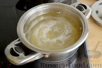 Фото приготовления рецепта: Огурцы, консервированные с мёдом - шаг №10