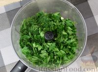 Фото приготовления рецепта: Огуречный ласси с зеленью и кунжутом - шаг №3