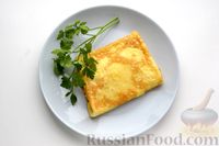 Фото приготовления рецепта: Яичный конвертик с сыром - шаг №9