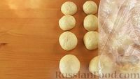 Фото приготовления рецепта: Бабушкины "пуховые" пирожки (популярное советское тесто для пирожков) - шаг №8