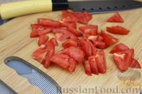 Фото приготовления рецепта: Макароны с баклажанами, помидорами и сладким перцем - шаг №4