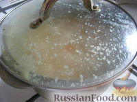 Фото приготовления рецепта: Гороховый суп-пюре с сухариками - шаг №2