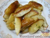 Фото к рецепту: Картофель молодой жареный с укропом