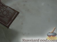 Фото приготовления рецепта: Торт шоколадный (без выпечки) - шаг №3