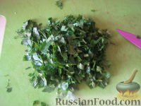 Фото приготовления рецепта: Перец болгарский, фаршированный  овощами и грибами - шаг №9