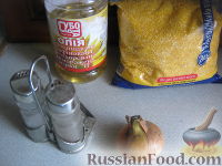 Фото приготовления рецепта: Кукурузная каша с жареным луком - шаг №1