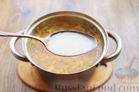 Фото приготовления рецепта: Суп с лисичками, сливками и обжаренным беконом - шаг №10