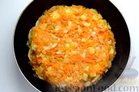 Фото приготовления рецепта: Минтай, запечённый с картошкой, помидорами и сладким перцем - шаг №10
