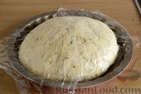 Фото приготовления рецепта: Кабачковый хлеб с луком - шаг №11