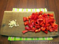 Фото приготовления рецепта: Гречка с мясным фаршем, болгарским перцем и морковью - шаг №5