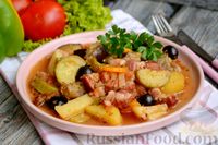 Фото приготовления рецепта: Овощное рагу с баклажанами, кабачками, копчёной грудинкой и маслинами - шаг №15