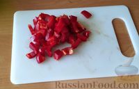 Фото приготовления рецепта: Овощной салат с баклажанами и пикантной заправкой «Шехерезада» - шаг №5