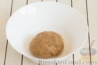 Фото приготовления рецепта: Медово-ржаное печенье - шаг №3