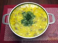 Фото приготовления рецепта: Сырный суп с шампиньонами - шаг №14