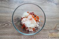Фото приготовления рецепта: Мясные котлеты с морковью (на пару) - шаг №5