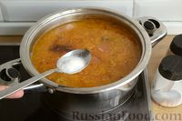Фото приготовления рецепта: Куриный суп с помидорами и рисом - шаг №15