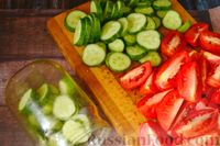 Фото приготовления рецепта: Салат из помидоров и огурцов (на зиму) - шаг №5