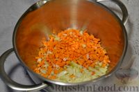 Фото приготовления рецепта: Морковный суп-пюре с фрикадельками из куриного фарша - шаг №7