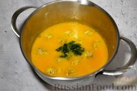 Фото приготовления рецепта: Морковный суп-пюре с фрикадельками из куриного фарша - шаг №14