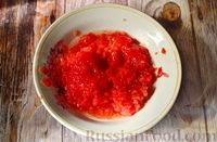 Фото приготовления рецепта: Куриный суп с помидорами и булгуром - шаг №4