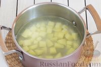 Фото приготовления рецепта: Суп с тыквой, шампиньонами и вермишелью - шаг №7