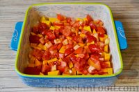 Фото приготовления рецепта: Запеканка с курицей, тыквой и помидорами - шаг №5