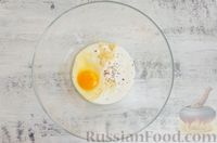 Фото приготовления рецепта: Цветная капуста, запечённая в сметанно-чесночном соусе под сыром - шаг №5
