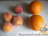 Фото приготовления рецепта: Смузи из персика и апельсина - шаг №1