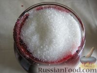 Фото приготовления рецепта: Малина с сахаром на зиму - шаг №5