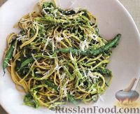 Фото к рецепту: Спагетти с капустой и стручковой фасолью