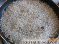 Фото приготовления рецепта: Грибной рис - шаг №7