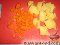 Фото приготовления рецепта: Окрошка на томатном соке - шаг №2