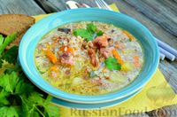 Фото приготовления рецепта: Гречневый суп с копчёными рёбрышками и сметаной - шаг №15