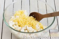 Фото приготовления рецепта: Запечённая цветная капуста с чесноком и сыром - шаг №4