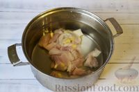 Фото приготовления рецепта: Куриный суп с тыквой и булгуром - шаг №3