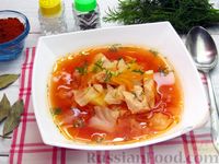 Фото к рецепту: Куриный суп с капустой и томатной пастой