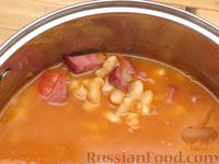 Фото приготовления рецепта: Фасоль с ветчиной, в томатном соусе - шаг №14