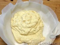 Фото приготовления рецепта: Творожный пирог с айвой и цедрой лимона - шаг №9