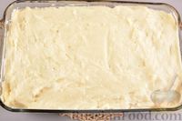Фото приготовления рецепта: Шоколадный бисквит с заварным кремом - шаг №10