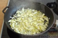 Фото приготовления рецепта: Суп с чечевицей и мясным фаршем - шаг №7