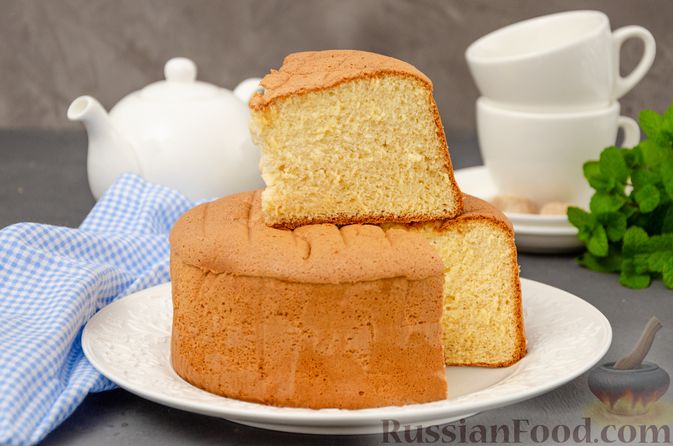 Классический бисквитный торт со сгущенкой в домашних условиях