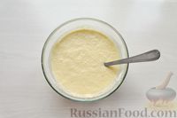Фото приготовления рецепта: Дрожжевые блины на молоке - шаг №10
