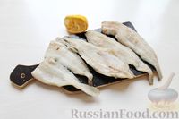 Фото приготовления рецепта: Жареная рыба в пивном кляре с картофелем фри (фиш-энд-чипс) - шаг №8